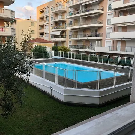 Palais Des Domes Apartament *