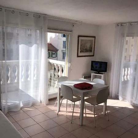 Apartment Palais Des Domes *