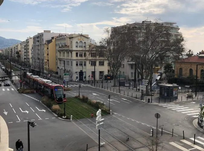 דירה Palais Des Domes *