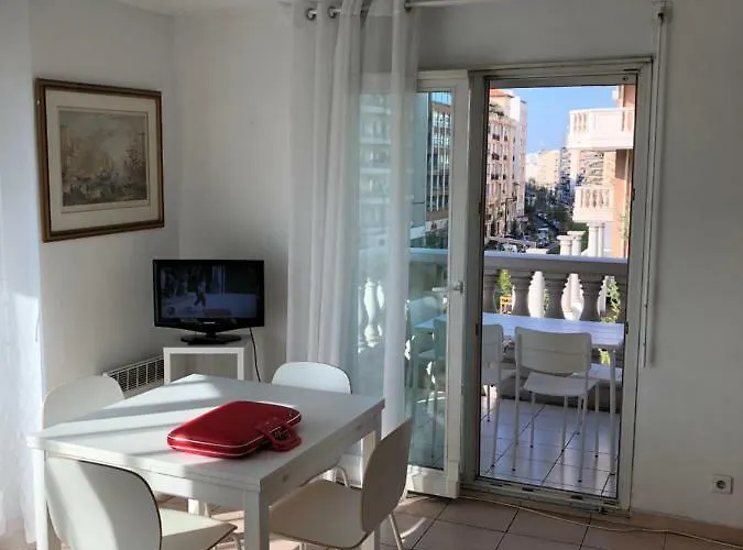 דירה Palais Des Domes