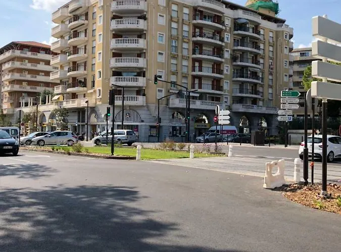 Palais Des Domes Apartmán *